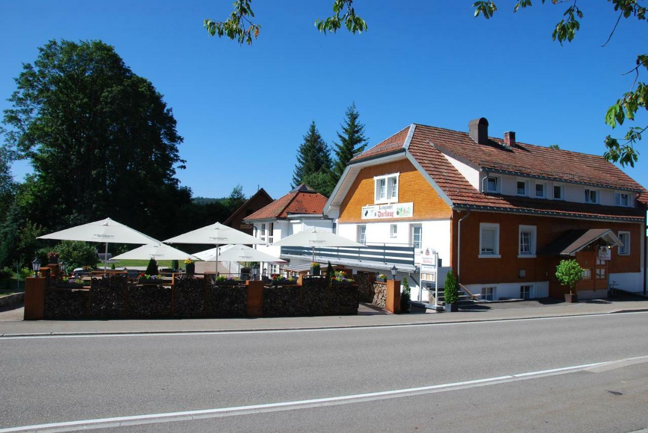 Hôtel Landgasthof Zum Dorfkrug à Häusern Extérieur photo